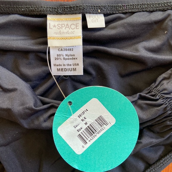 L Space Black Wrap Top & Ruched Bottom Bikini Swimsuit Bathingsuit - Picture 3 of 5